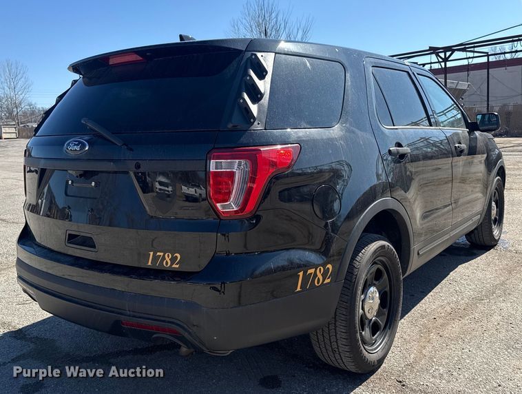 image for item EU4069 2017 Ford Explorer Police Interceptor SUV