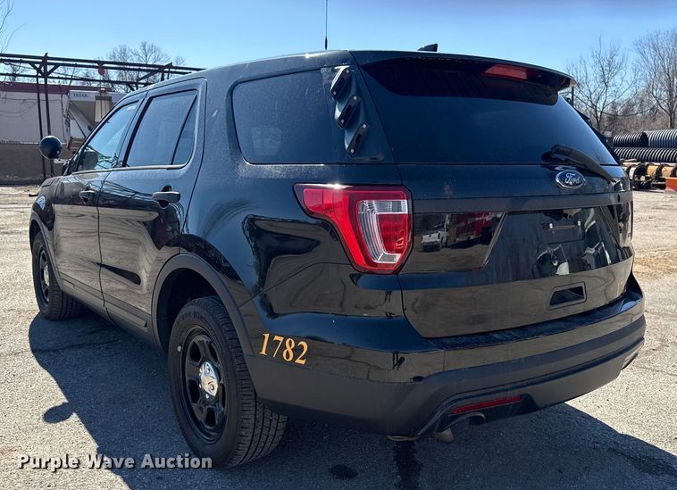 image for item EU4069 2017 Ford Explorer Police Interceptor SUV