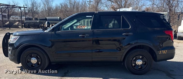 image for item EU4069 2017 Ford Explorer Police Interceptor SUV