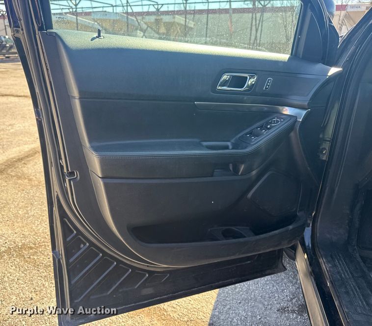 image for item EU4069 2017 Ford Explorer Police Interceptor SUV