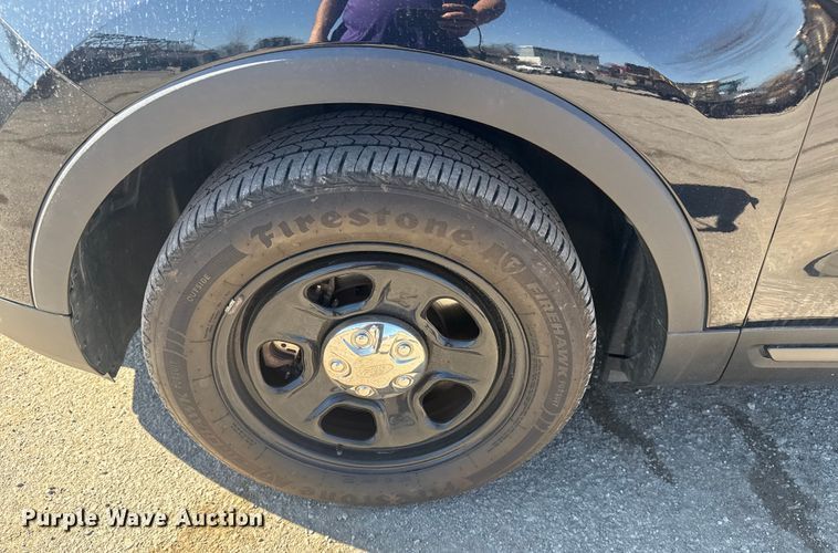 image for item EU4069 2017 Ford Explorer Police Interceptor SUV