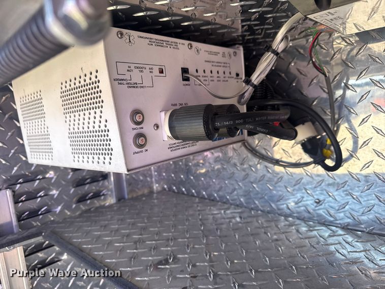 image for item EU4072 2007 International 4300 ambulance