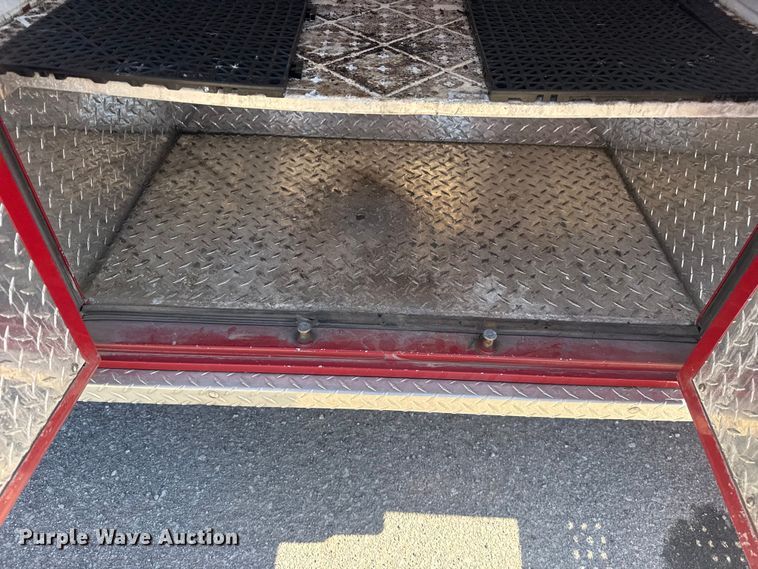 image for item EU4072 2007 International 4300 ambulance