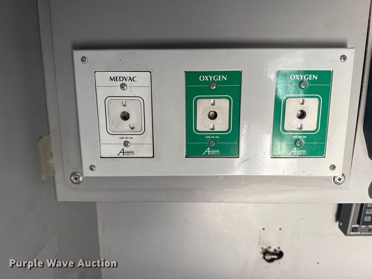 image for item EU4072 2007 International 4300 ambulance