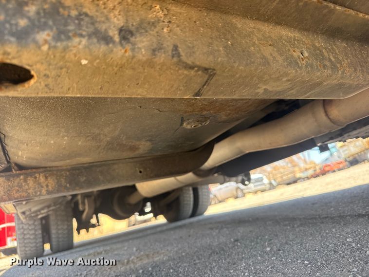 image for item EU4072 2007 International 4300 ambulance