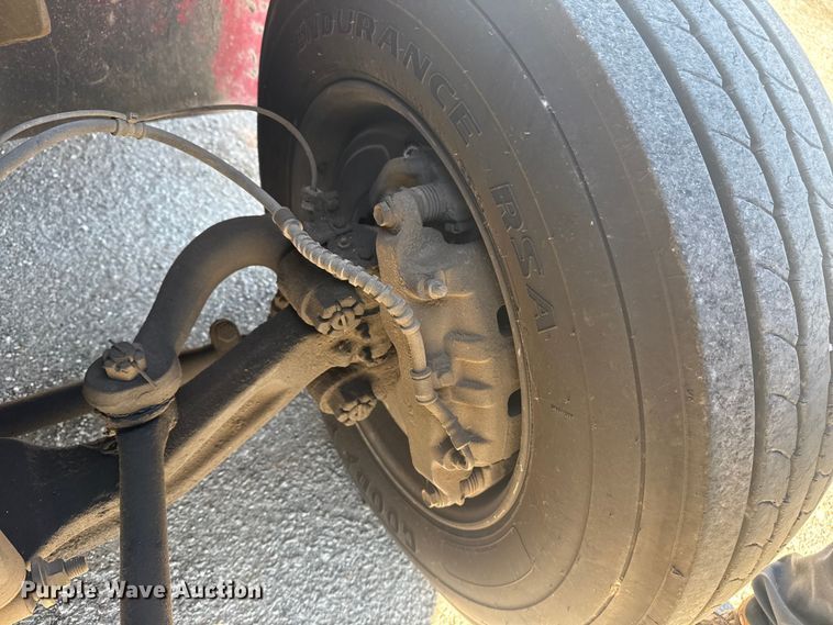 image for item EU4072 2007 International 4300 ambulance