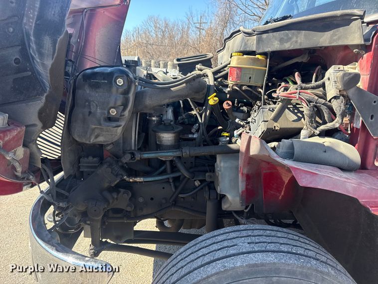 image for item EU4072 2007 International 4300 ambulance