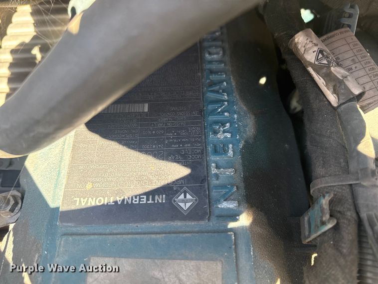 image for item EU4072 2007 International 4300 ambulance