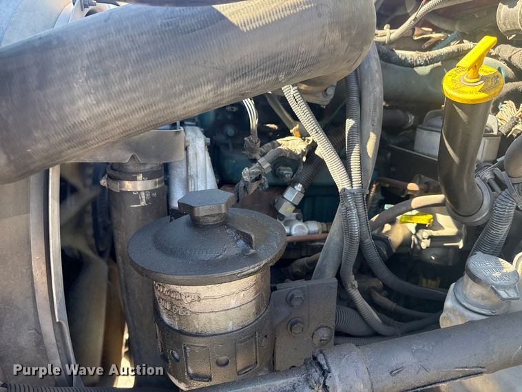 image for item EU4072 2007 International 4300 ambulance