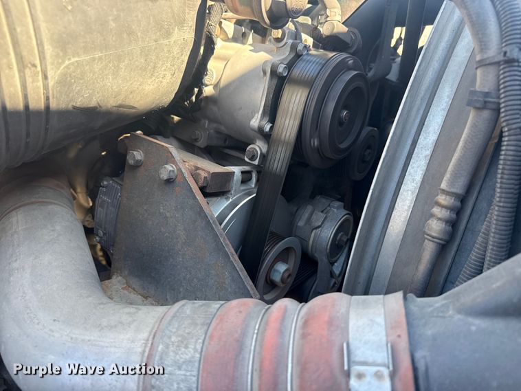 image for item EU4072 2007 International 4300 ambulance