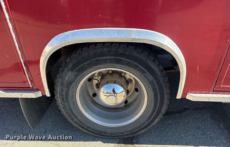 image for item EU4072 2007 International 4300 ambulance