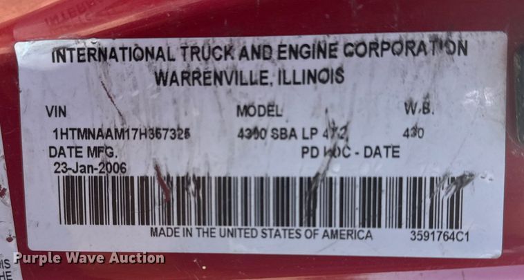 image for item EU4072 2007 International 4300 ambulance