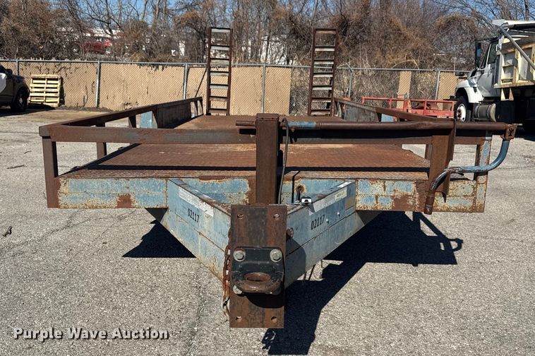 image for item EU4073 2002 Starlite equipment trailer