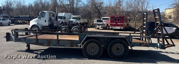 image for item EU4073 2002 Starlite equipment trailer