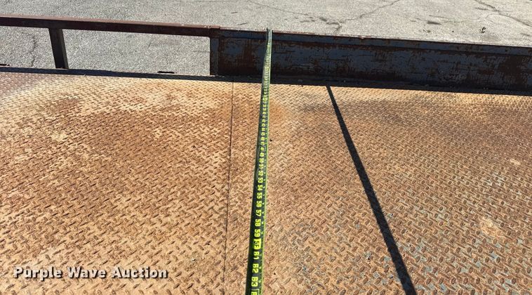 image for item EU4073 2002 Starlite equipment trailer