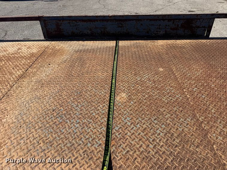 image for item EU4073 2002 Starlite equipment trailer