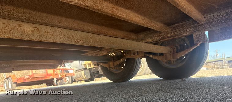 image for item EU4073 2002 Starlite equipment trailer