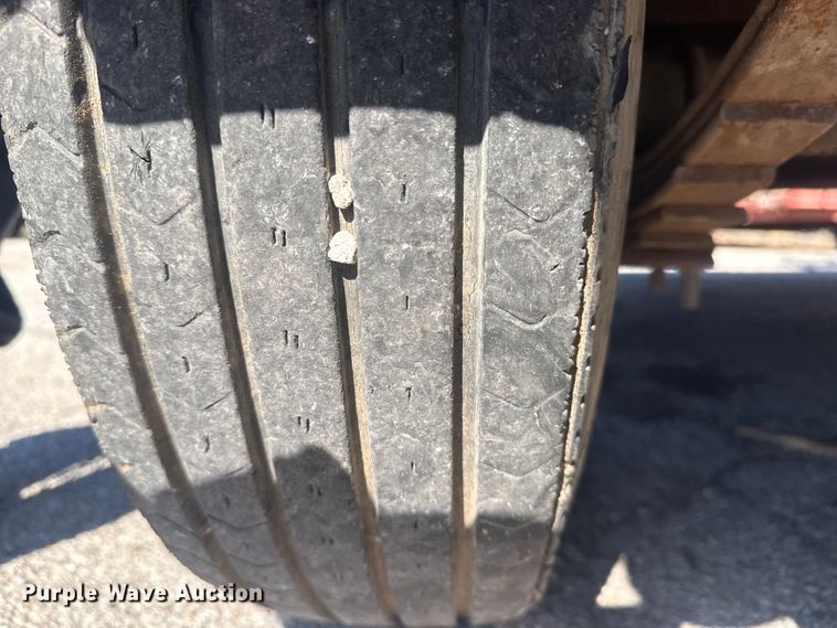 image for item EU4073 2002 Starlite equipment trailer