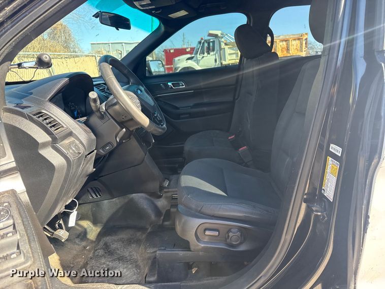 image for item EU4074 2017 Ford Explorer Police Interceptor SUV