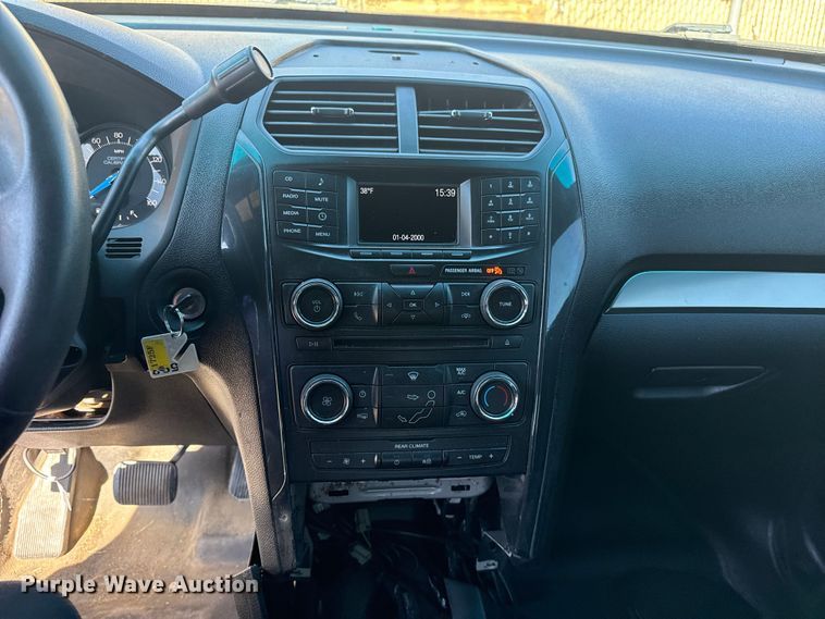 image for item EU4074 2017 Ford Explorer Police Interceptor SUV