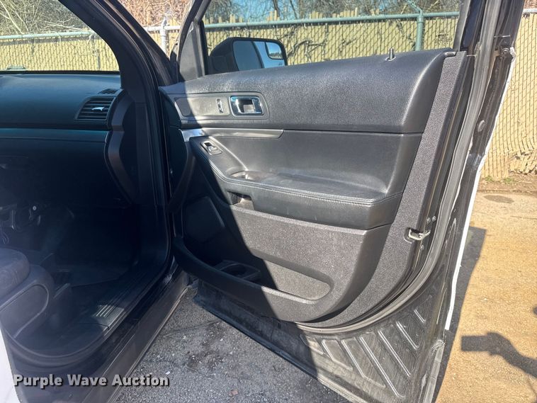 image for item EU4074 2017 Ford Explorer Police Interceptor SUV