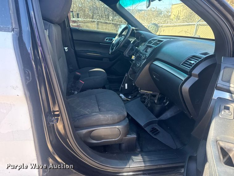 image for item EU4074 2017 Ford Explorer Police Interceptor SUV