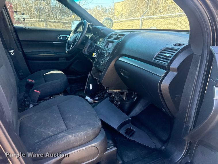image for item EU4074 2017 Ford Explorer Police Interceptor SUV