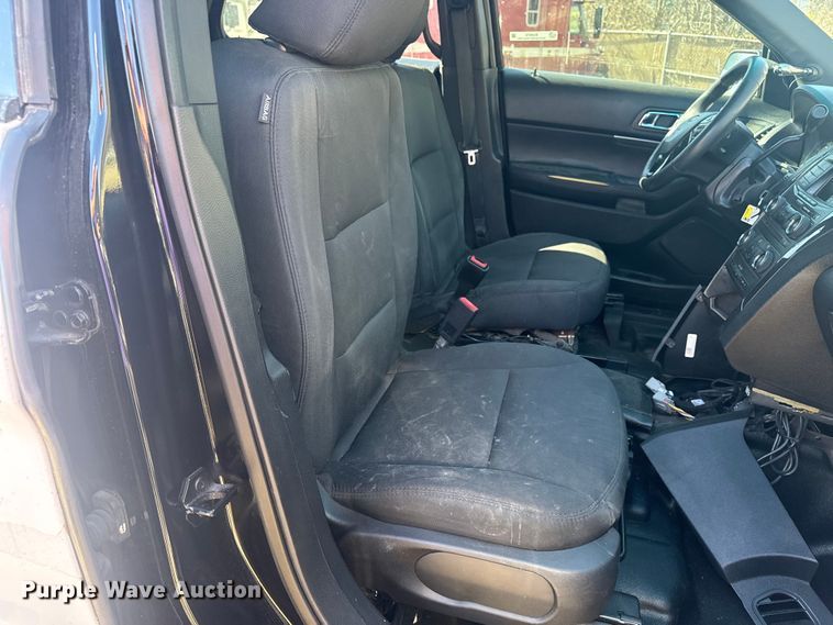 image for item EU4074 2017 Ford Explorer Police Interceptor SUV