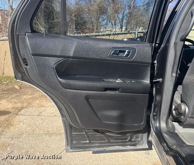 image for item EU4074 2017 Ford Explorer Police Interceptor SUV