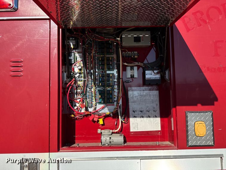 image for item EU4075 2007 International 4300 ambulance