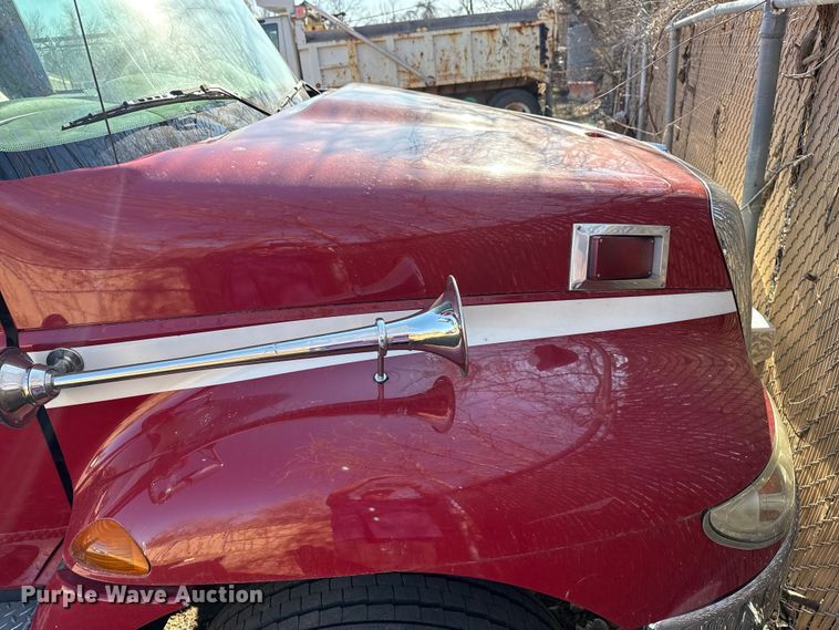 image for item EU4075 2007 International 4300 ambulance