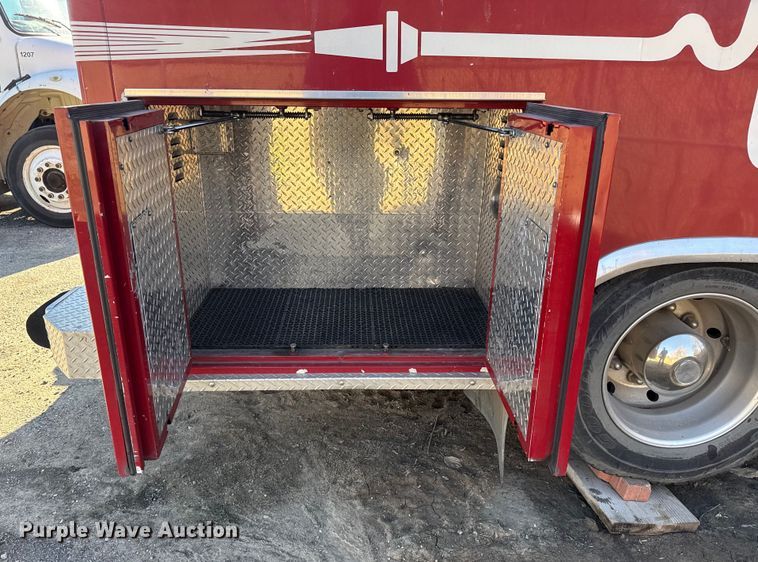 image for item EU4075 2007 International 4300 ambulance