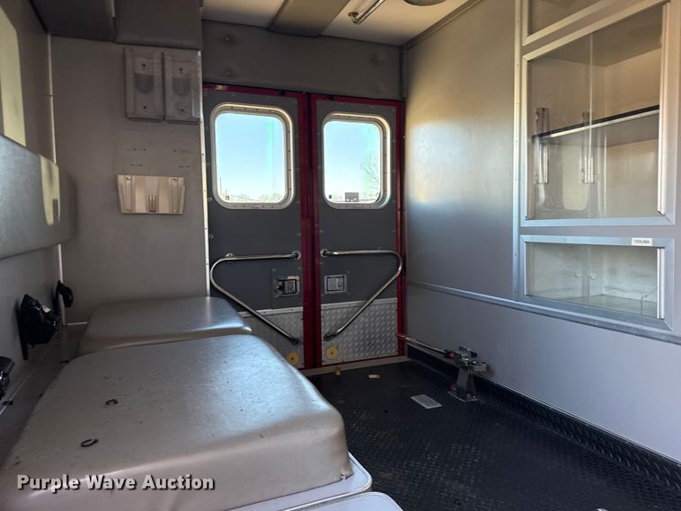 image for item EU4075 2007 International 4300 ambulance