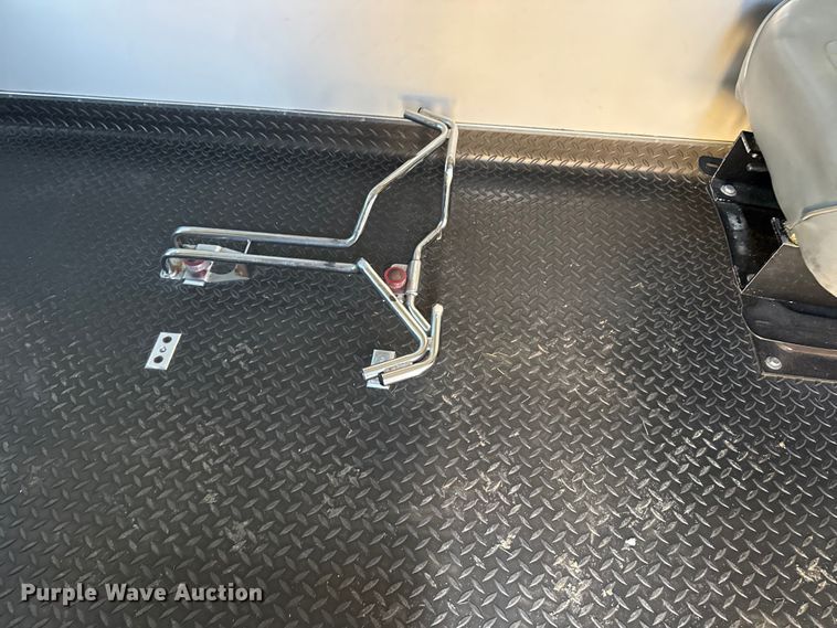 image for item EU4075 2007 International 4300 ambulance