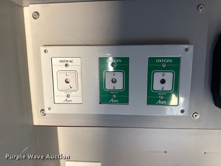 image for item EU4075 2007 International 4300 ambulance