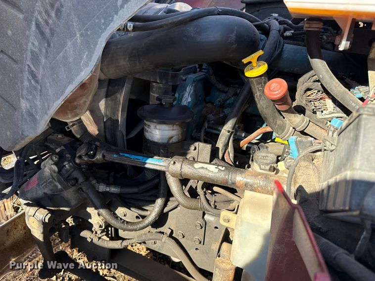 image for item EU4075 2007 International 4300 ambulance