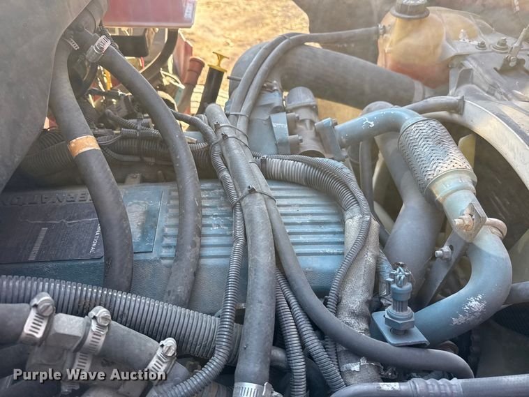 image for item EU4075 2007 International 4300 ambulance