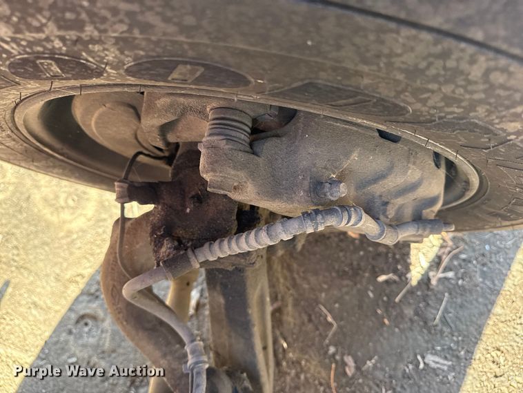 image for item EU4075 2007 International 4300 ambulance