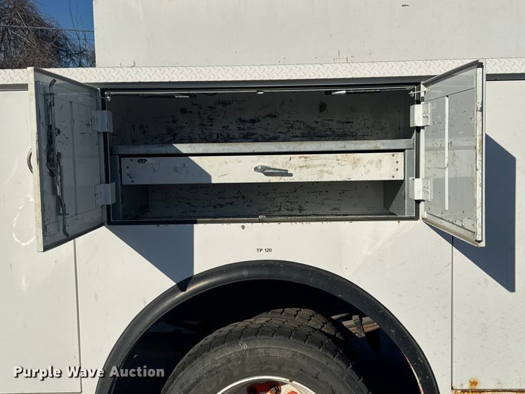 image for item EU4076 2012 Freightliner Business Class M2 utility / service truck