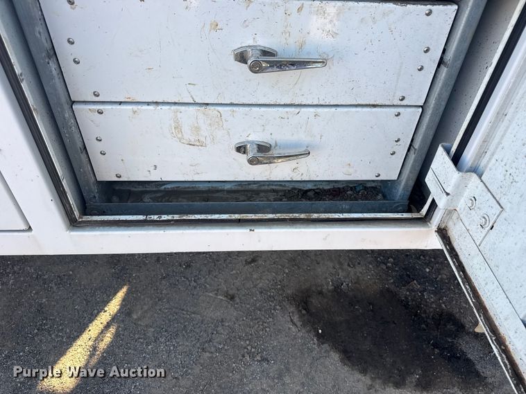 image for item EU4076 2012 Freightliner Business Class M2 utility / service truck