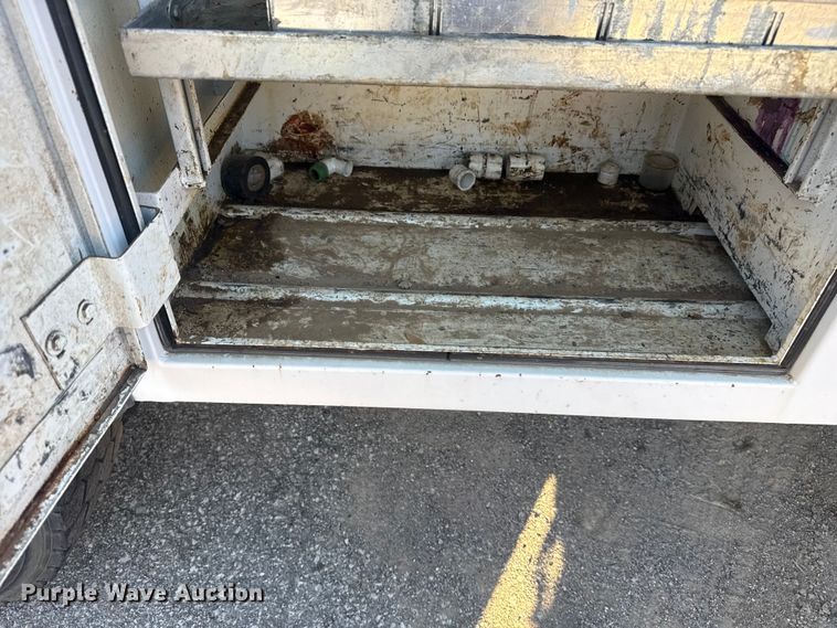 image for item EU4076 2012 Freightliner Business Class M2 utility / service truck