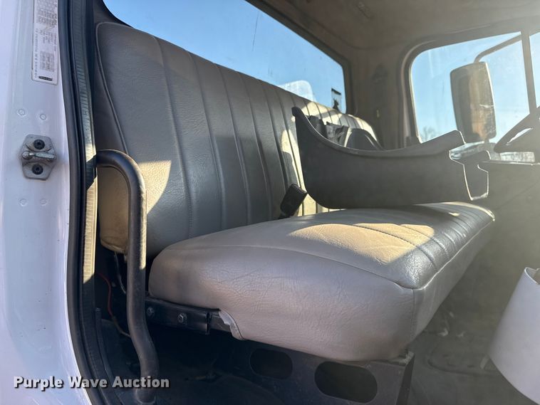 image for item EU4076 2012 Freightliner Business Class M2 utility / service truck