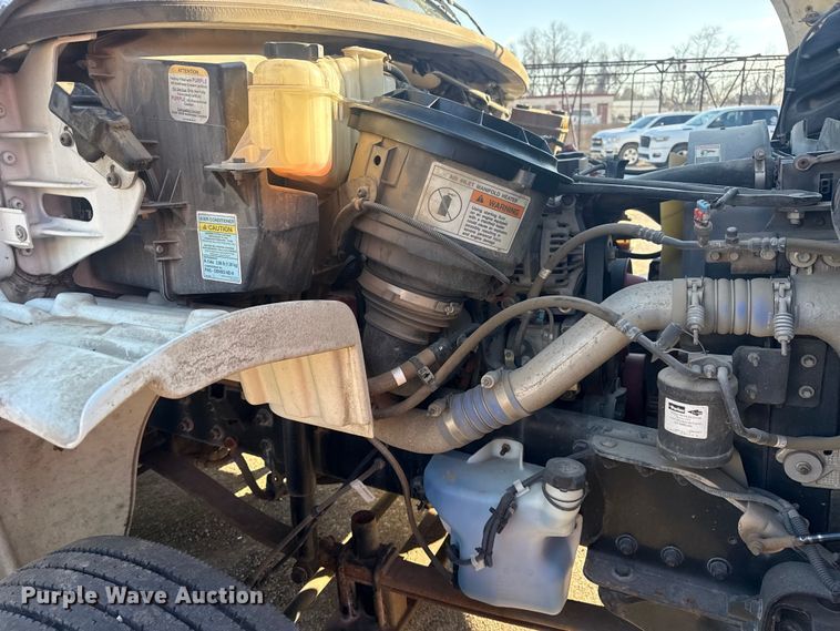 image for item EU4076 2012 Freightliner Business Class M2 utility / service truck