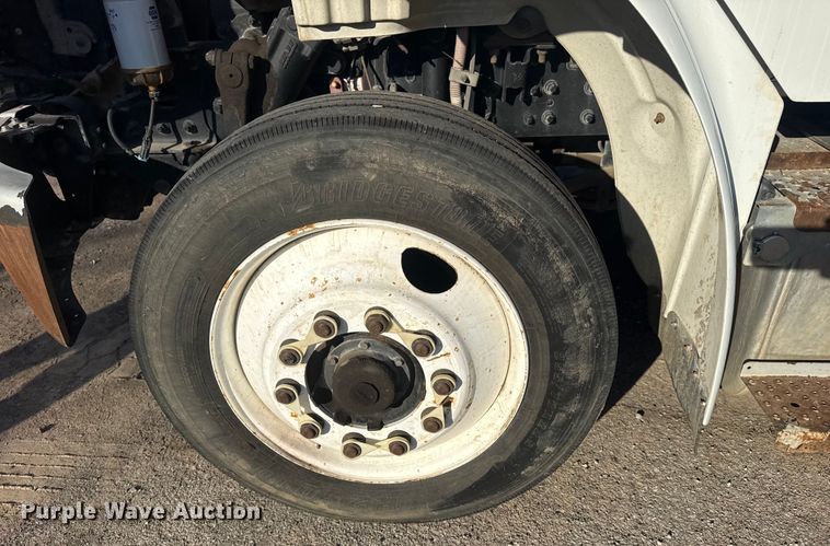 image for item EU4076 2012 Freightliner Business Class M2 utility / service truck