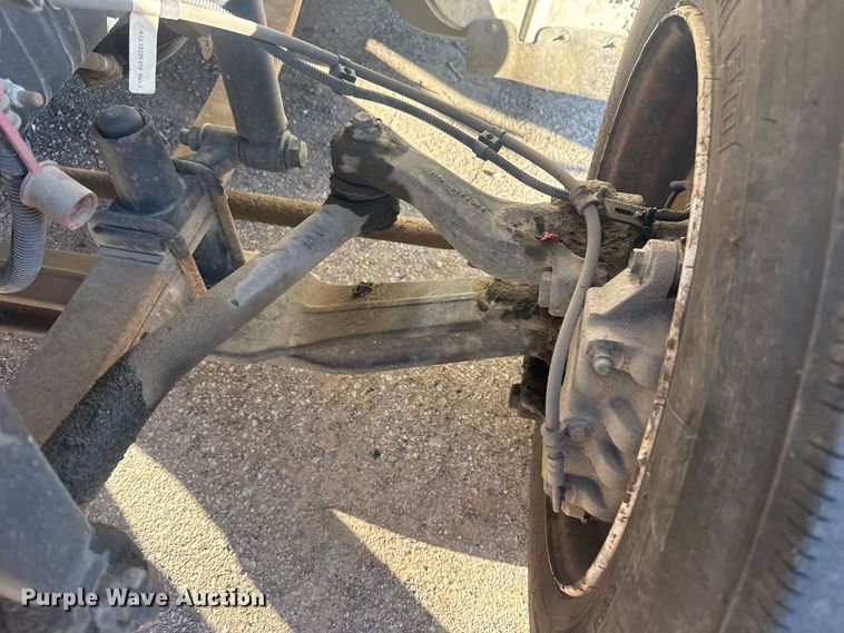 image for item EU4076 2012 Freightliner Business Class M2 utility / service truck