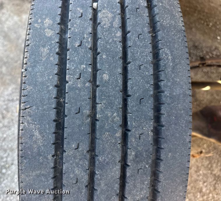 image for item EU4076 2012 Freightliner Business Class M2 utility / service truck