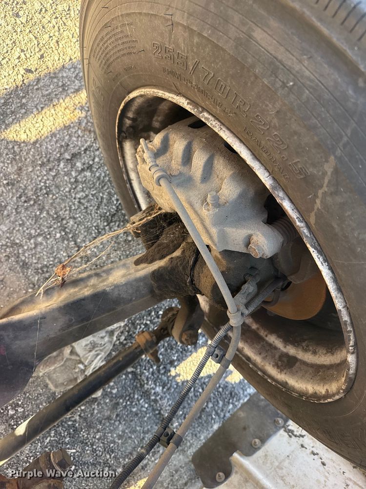 image for item EU4076 2012 Freightliner Business Class M2 utility / service truck