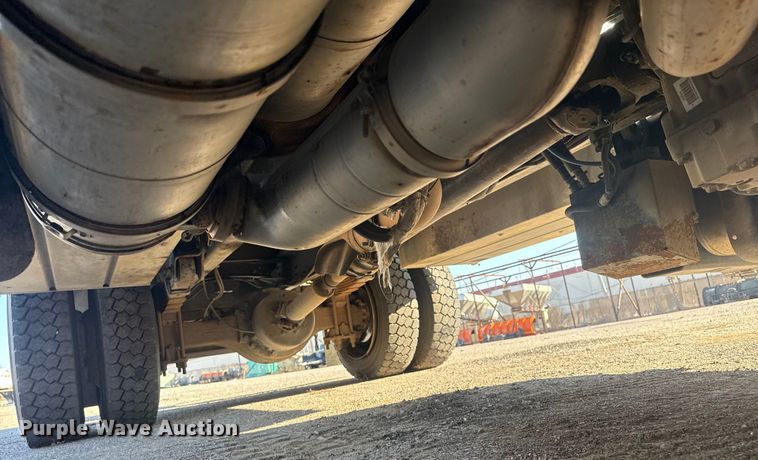 image for item EU4076 2012 Freightliner Business Class M2 utility / service truck