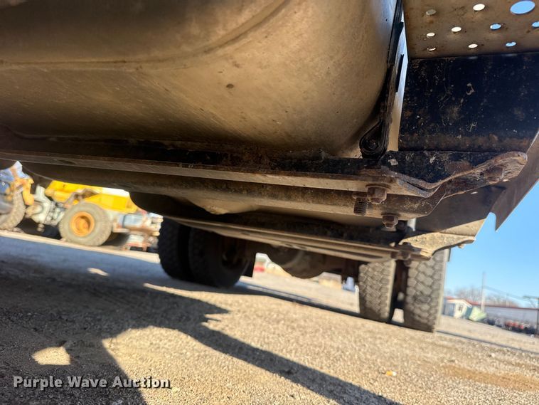 image for item EU4076 2012 Freightliner Business Class M2 utility / service truck