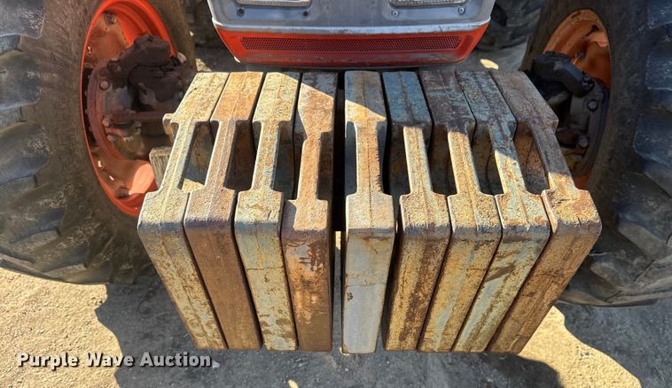 image for item EU4079 Kubota M8209 MFWD tractor